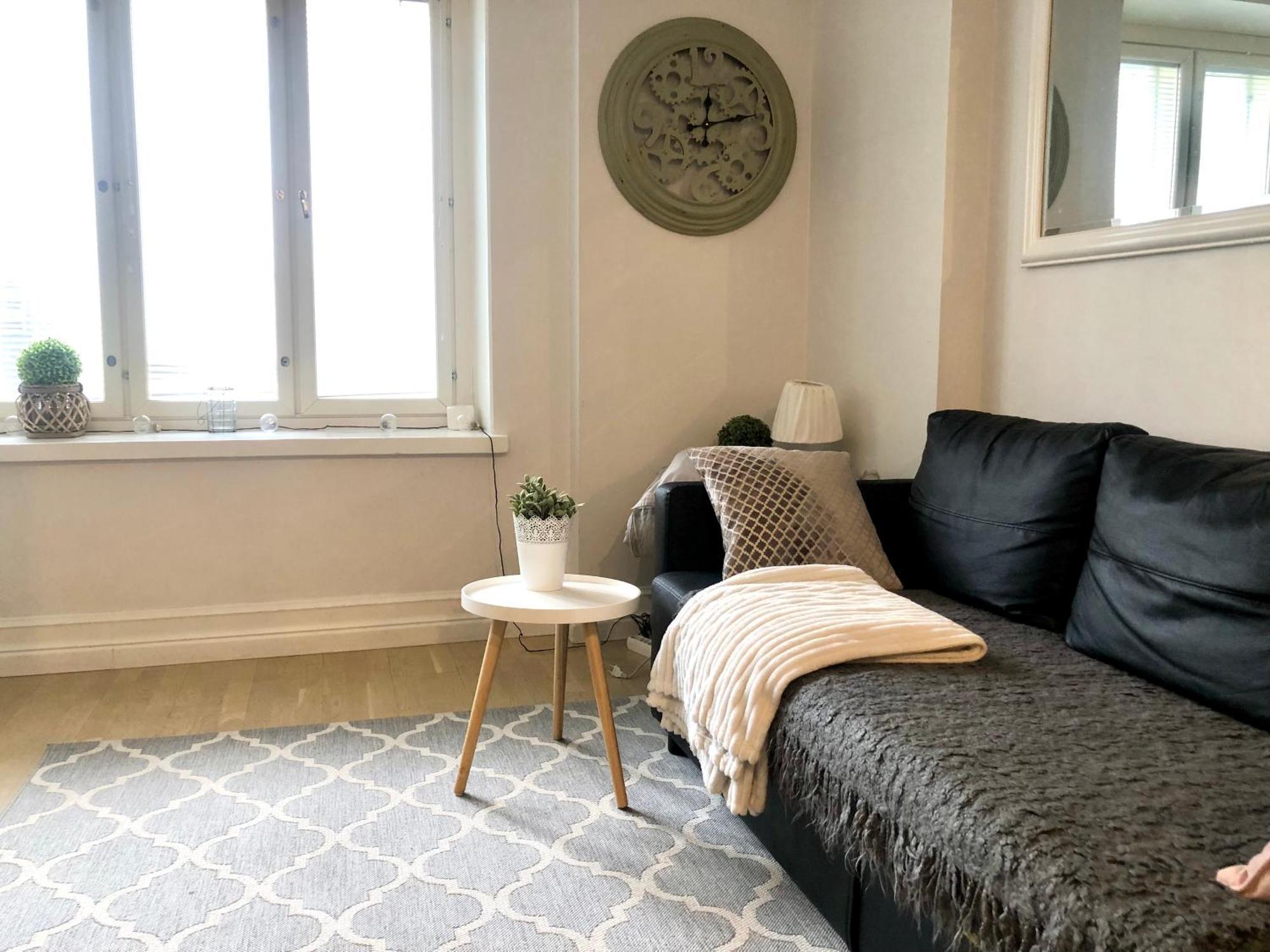 Scandinavian Home In Heard City 헬싱키 외부 사진